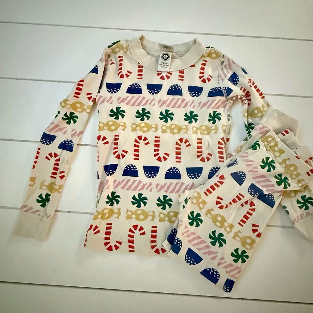 Kids Holiday Candy-Print Pajama Set - Cream with Red, Green & Blue